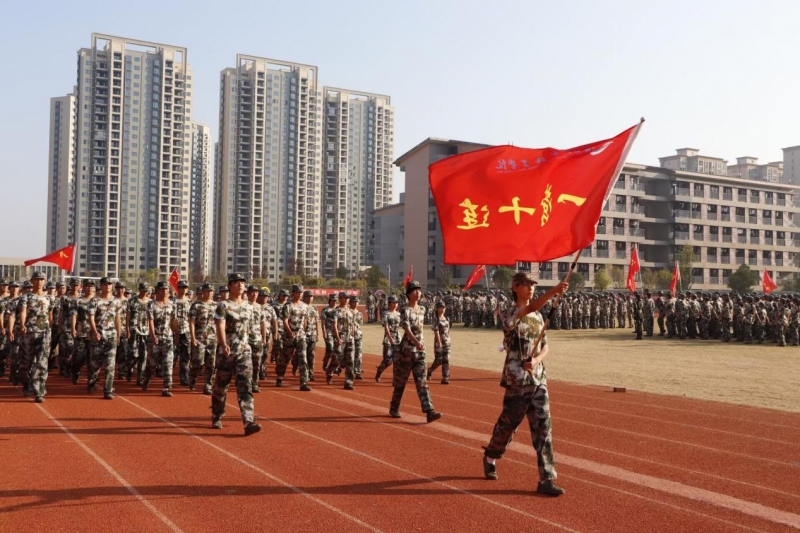 41E60A82617B15D090237F3F0166EA96